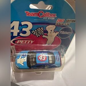NIP Collector NASCAR Team Caliber Pit Stop 2003 Edition Issue #38 #43 Petty
